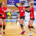 volleynetwork international - athletes - action picture - volleyball professional svenja enning cheering